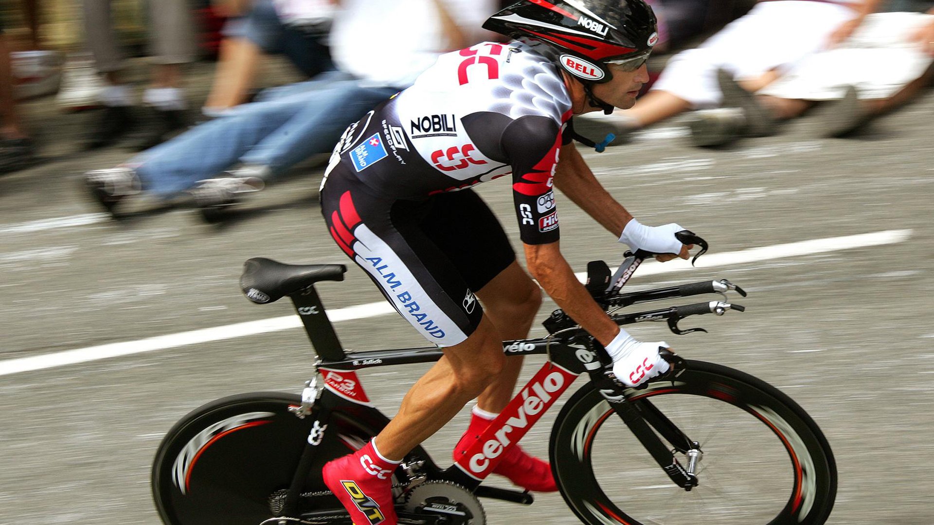 Karsa关键节点惊险取胜，湖人带队取胜！